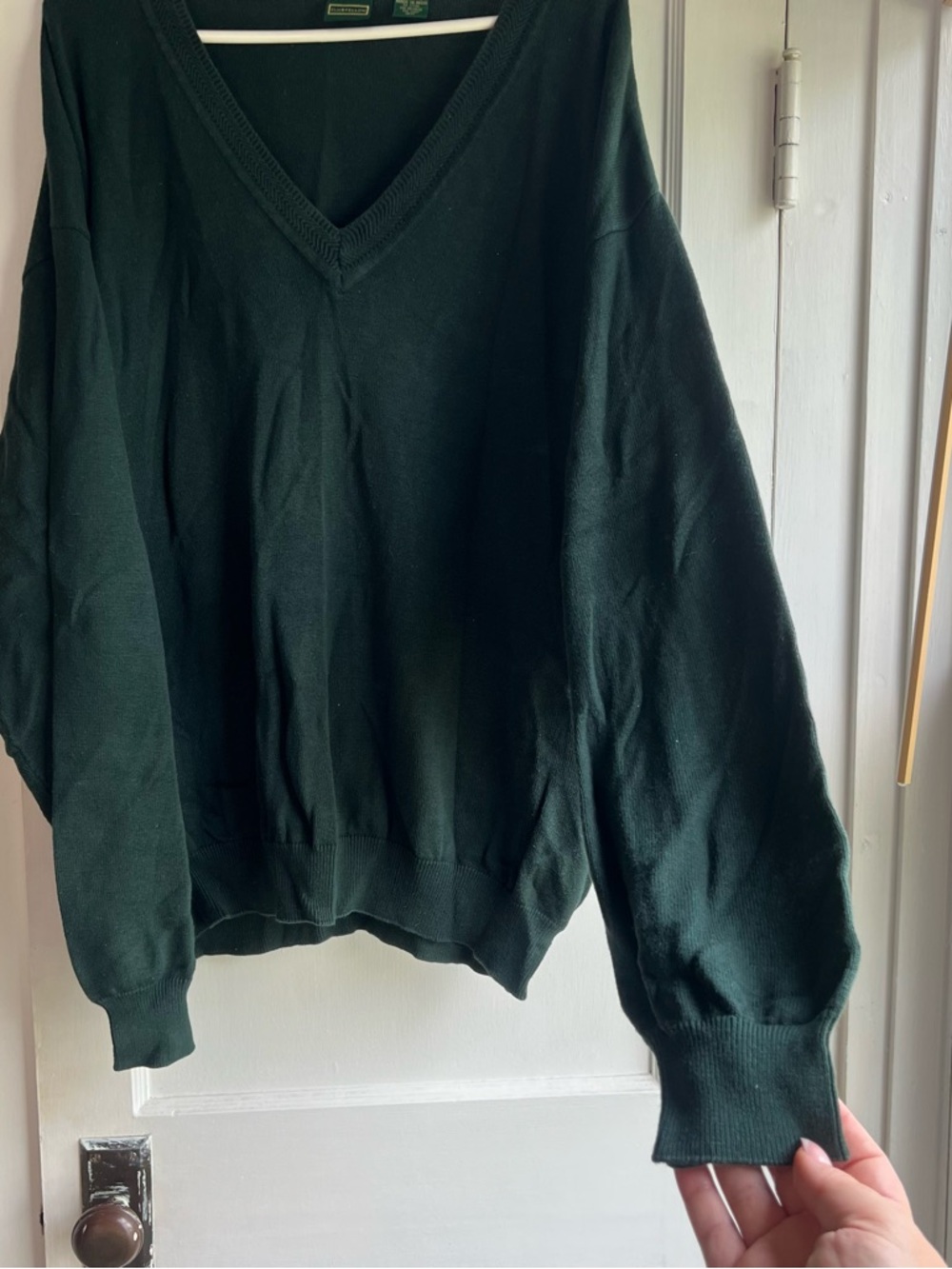 100% cotton men/women Deep Green V-Neck Sweater - Timeless Crew/Scoop Style - Picture 2 of 6